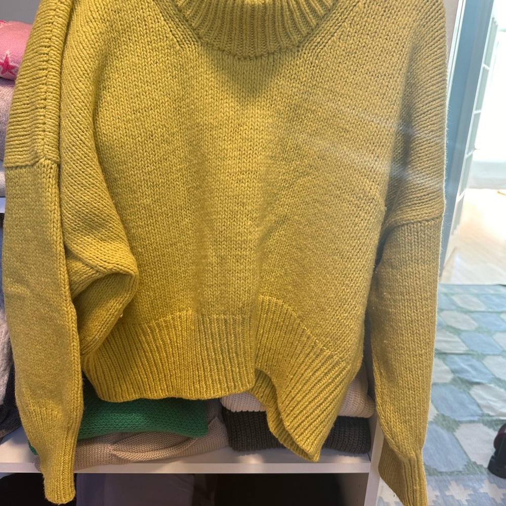 COPY - babaa wool lime yellow sweater. as is